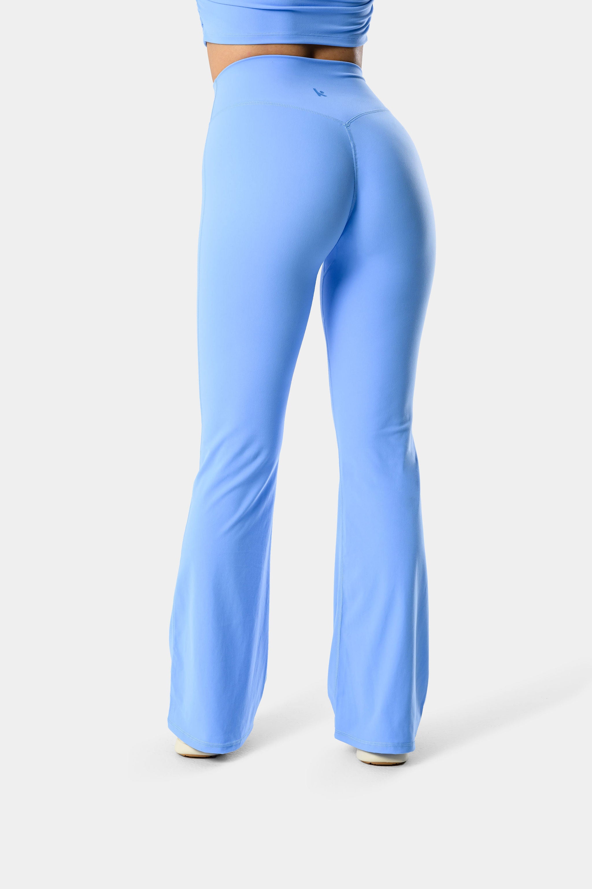 Alura V-Line Flare Leggings 31” - Baby Blue